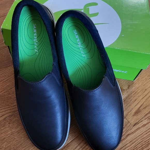 Men's Black Slip-On Shoes - Picture 3 of 9